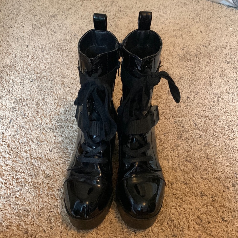 Black hot topic boots